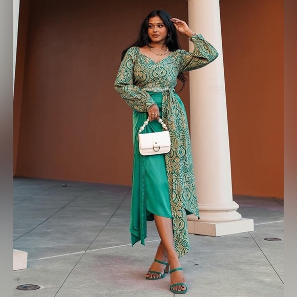 The Drop x Sruthijayadevan Jacquard Printed Sweetheart Surplice Top - Picture 3 of 9